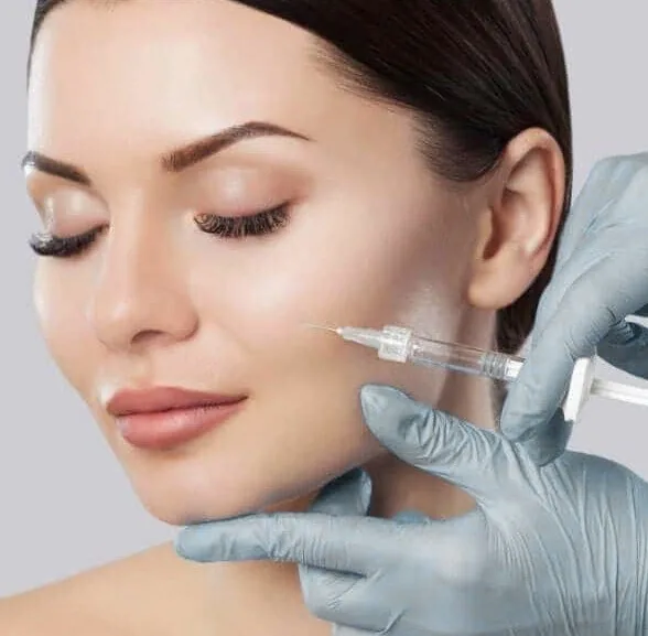 Fillers vs Botox: Which Do You Need? Guide for Medellín